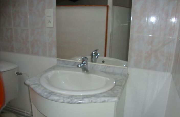 Studio de 20m2 à louer sur La Couronne — photo 3