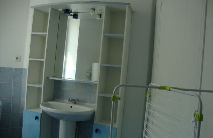 Maison de 50m2 à louer sur La Couronne — photo 3