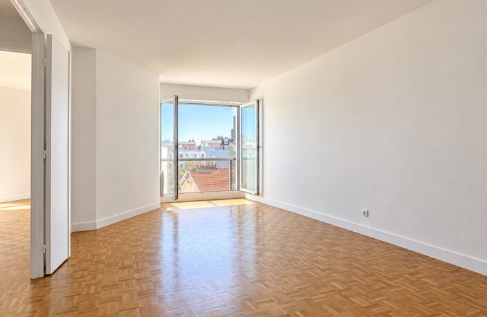 Appartement à vendre 2 pièces LA GARENNE COLOMBES (92) — photo 2