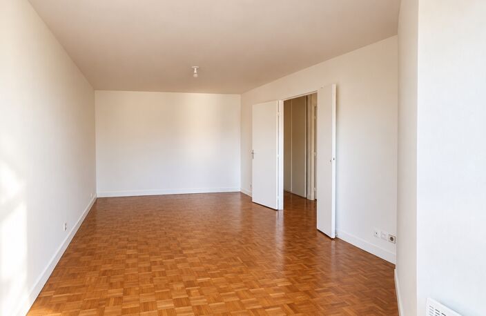Appartement à vendre 2 pièces LA GARENNE COLOMBES (92) — photo 5