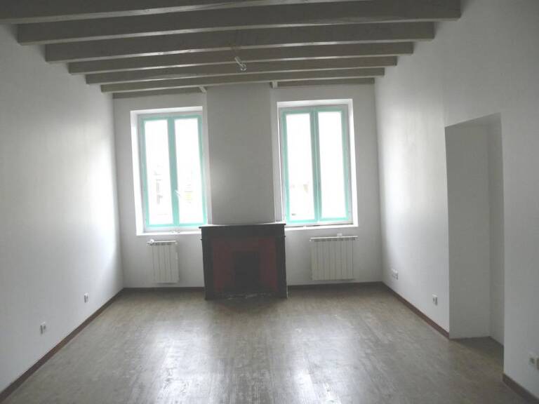Appartement de 75m2 à louer sur Bâgé-le-Châtel — photo 1