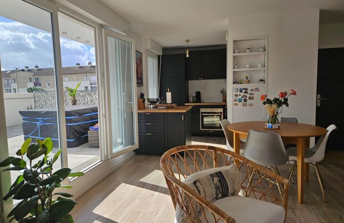 MEAUX – MAGNIFIQUE 3 PIÈCES AVEC TERRASSE EXCEPTIONNELLE DE 55 m² ! — photo 3