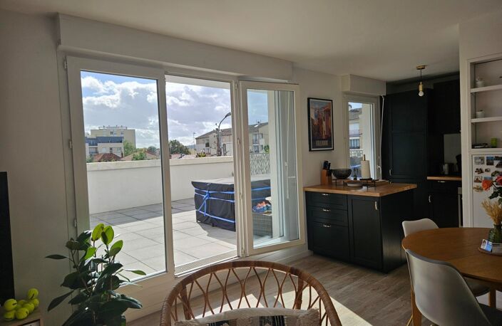 MEAUX – MAGNIFIQUE 3 PIÈCES AVEC TERRASSE EXCEPTIONNELLE DE 55 m² ! — photo 4
