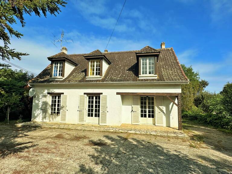 Maison à vendre 6 pièces VARENNES (24) — photo 1