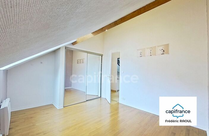 Appartement 3 pièces mansardé – Dernier étage — photo 4