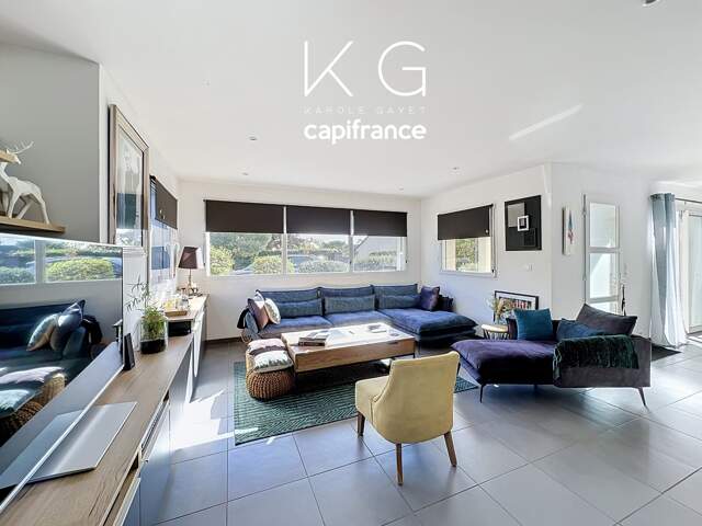 EXCLUSIVITE, maison à vendre à Trouville-sur-Mer : 4 chambres, vie de plain-pied possible, jardin paysager sans vis-à-vis — photo du bien