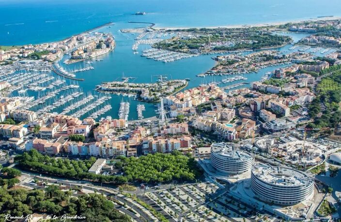 EXCLUSIVITÉ CAP D’AGDE – ÎLE DES PÊCHEURS : L'ARME ABSOLUE DU STATIONNEMENT ET DU STOCKAGE DANS LA RÉSIDENCE LES BRIGANTINES — photo 4