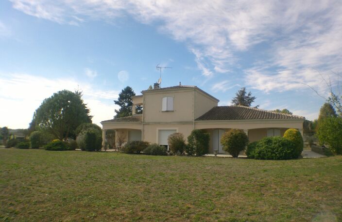 ⚜ A Vendre Maison Contemporaine 9 pièces Commune de TROIS PALIS ⚜ — photo 4