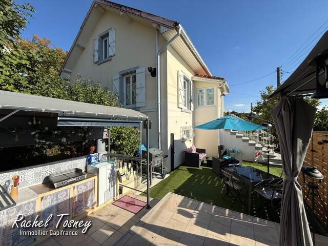 À VENDRE – Maison de caractère T5 de 113 m² avec jardin, terrasse et grand garage à Audincourt (25400) — photo du bien