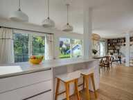 DIVONNE-LES-BAINS — Maison contemporaine T5, jardin paysager — photo 3