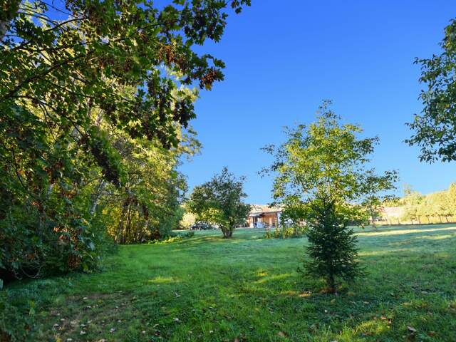 Maison en pierres de 250 m2 avec terrain 4401 m2 à SAINT MAURICE LES COUCHES (71) — photo du bien