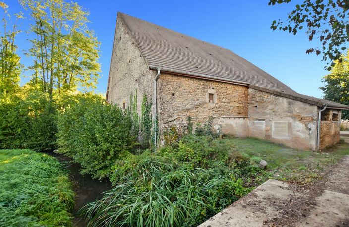 Maison en pierres de 250 m2 avec terrain 4401 m2 à SAINT MAURICE LES COUCHES (71) — photo 2