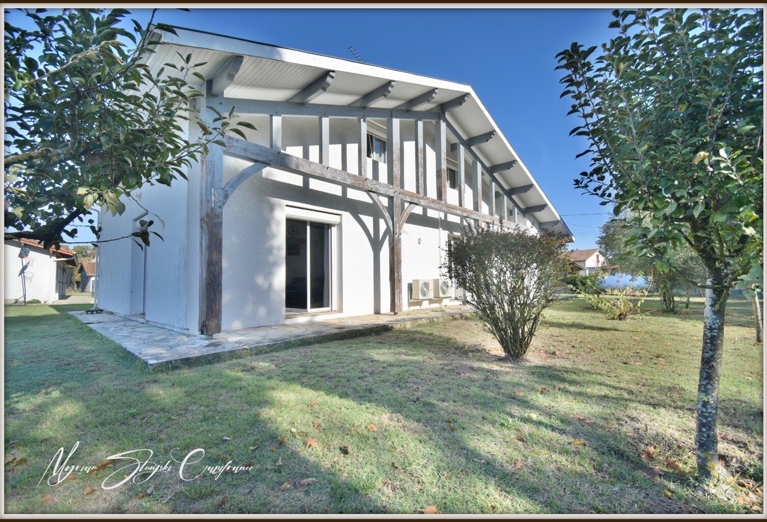 Maison Landaise à vendre 6 pièces de 155 m² MAGESCQ (40) avec piscine  et photovoltaïques — photo 1