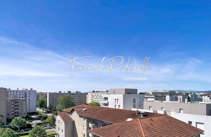 Coquet T3 74 m² Vue dégagée, avec Cave et parking VILLEURBANNE au portes de MONTCHAT — photo 5