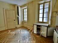 Dpt Haute Garonne (31), à vendre SAINT BEAT Immeuble  2 Locaux professionnels + 7 Appartements + Cour — photo 4