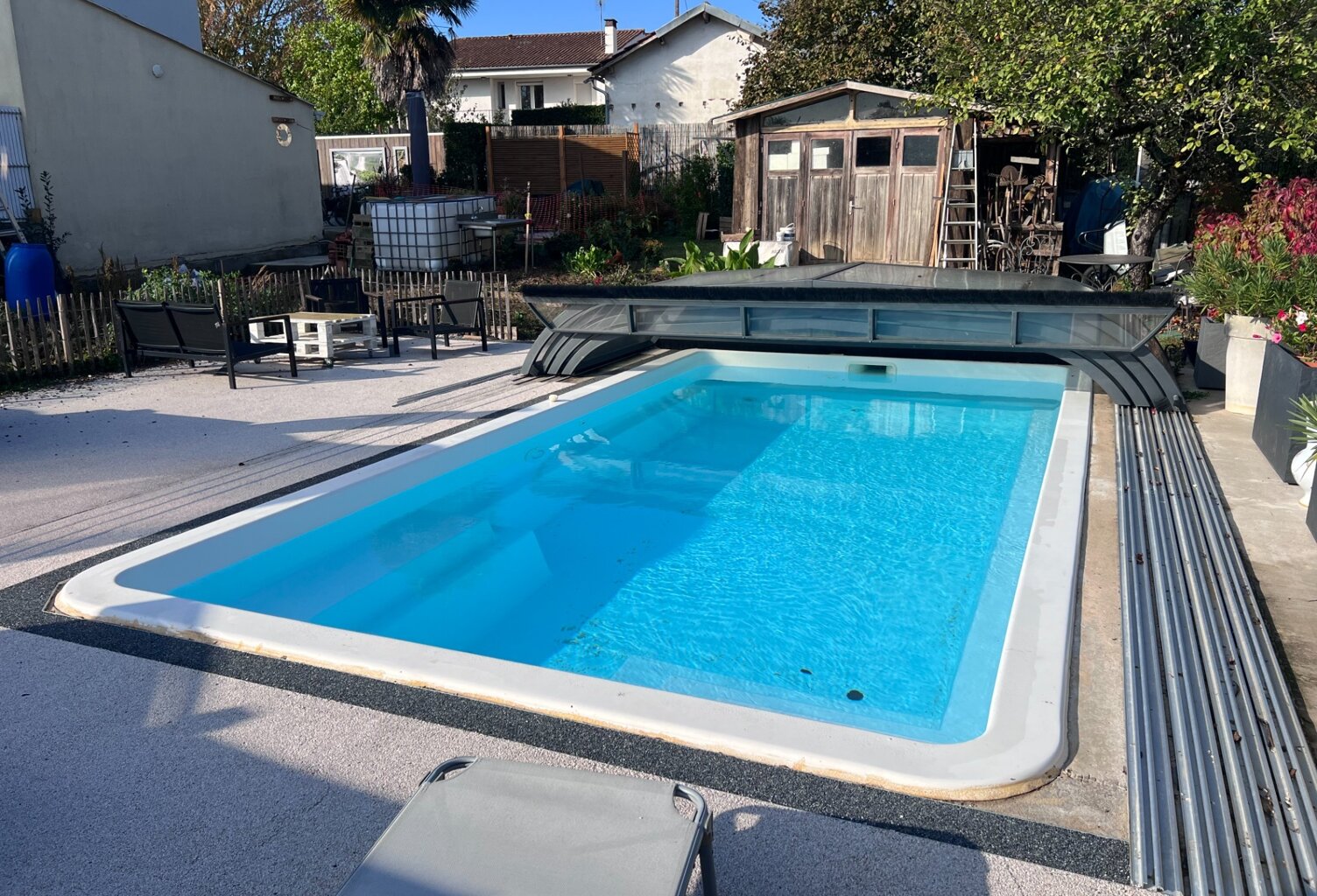 Appartement avec jardin et piscine à vendre 4 pièces SAINTES (17) — photo 1
