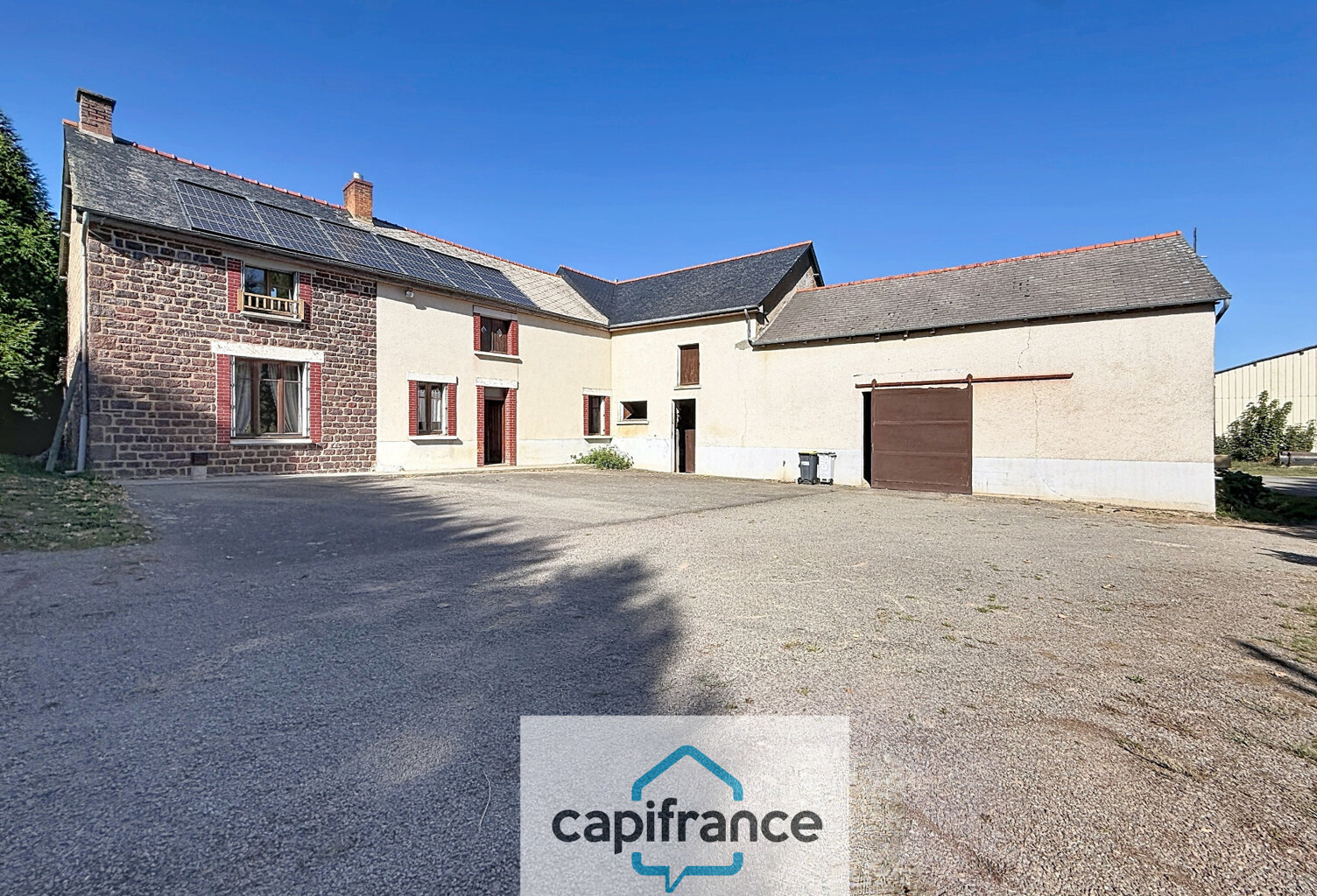 Maison à vendre 4 pièces LA CHAPELLE DU LOU DU LAC (35) — photo 1