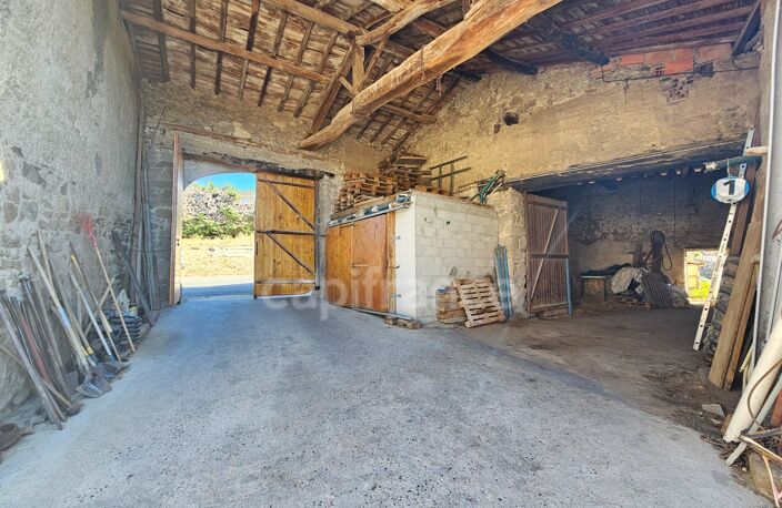 Corps de ferme à vendre 8 pièces 202 m²  6 ha COTTANCE (42) — photo 3