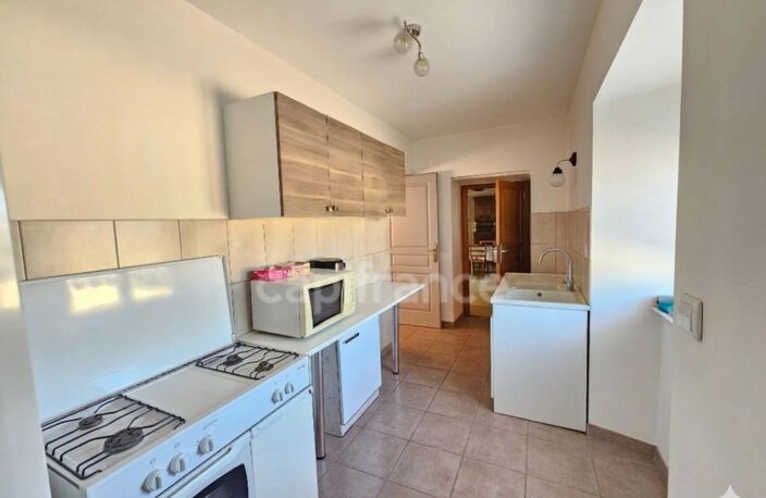 Corps de ferme à vendre 8 pièces 202 m²  6 ha COTTANCE (42) — photo 4