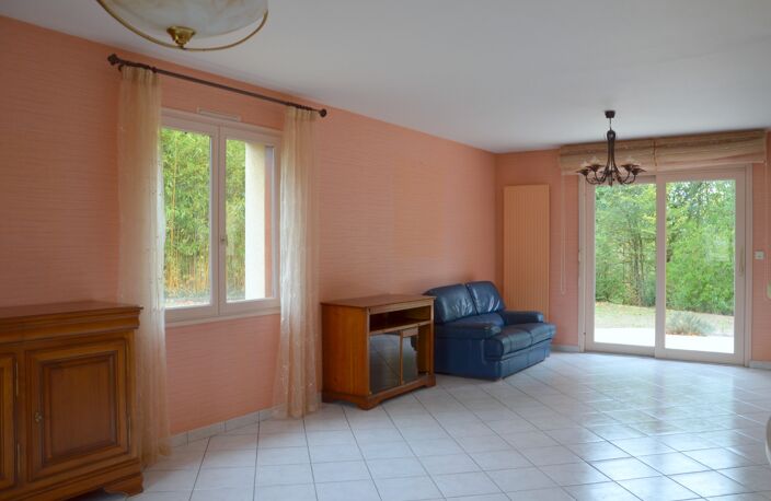 Maison 6 pièces - Segré-en-Anjou Bleu (49) — photo 3