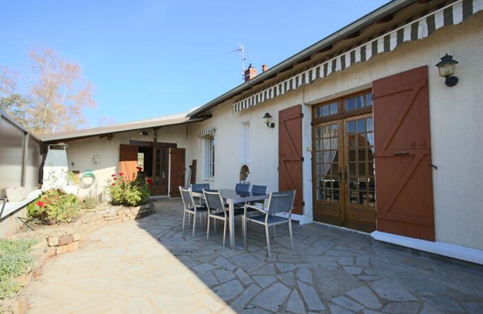 Maison de 168 m² en centre bourg — photo 2
