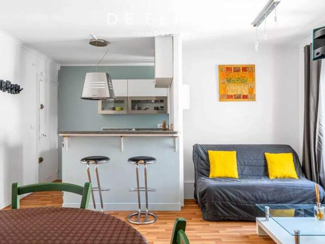 Deux pièces en étage élevé / Pernety — photo du bien