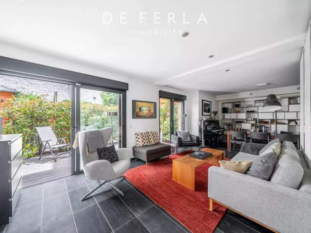 Maison familiale de 2013 avec 4 chambres — photo du bien