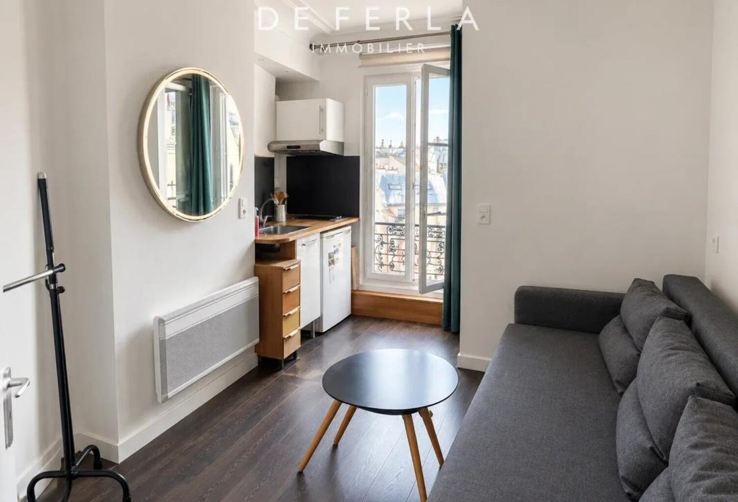 Studette – Rue du Pont aux Choux – Marais, 3ème arrondissement — photo 1