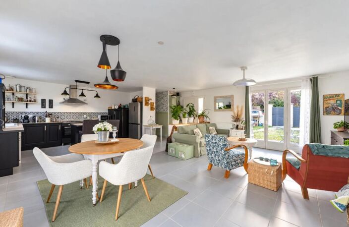 Maison de 5 pièces de 118 m² / 4 chambres à Follainville-Dennemont — photo 2