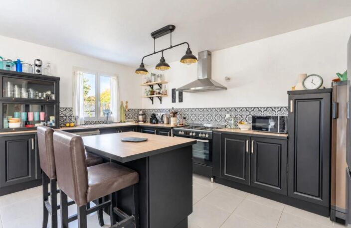 Maison de 5 pièces de 118 m² / 4 chambres à Follainville-Dennemont — photo 5