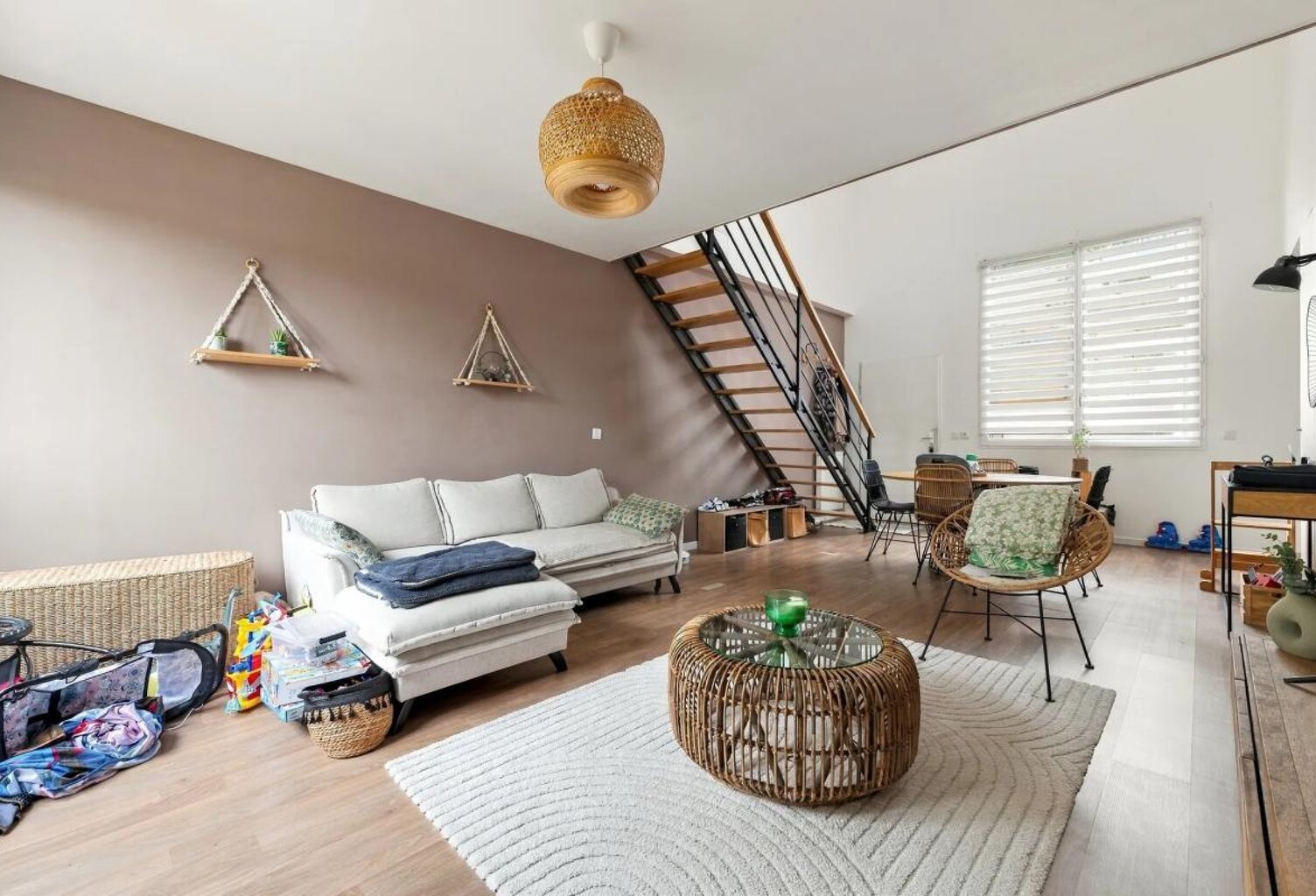 Appartement duplex de 3 pièces de 67 m² à Sainte-Geneviève-des-Bois — photo 1