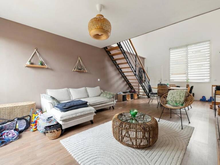 Appartement duplex de 3 pièces de 67 m² à Sainte-Geneviève-des-Bois — photo 1