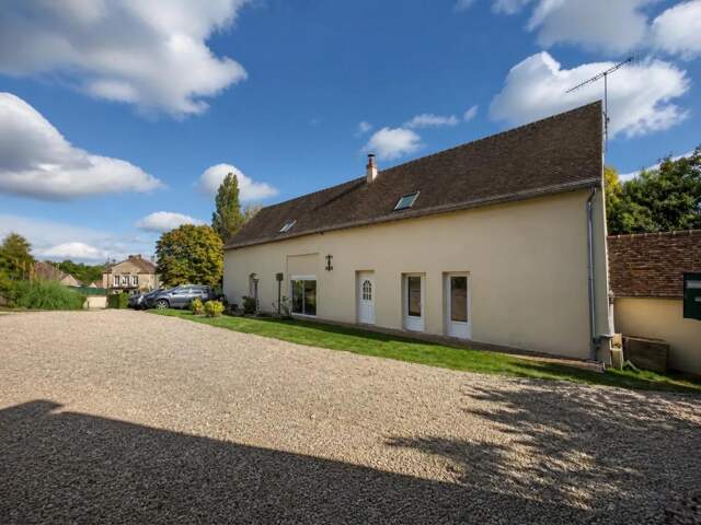Maison de 9 pièces de 205 m² à Sablons sur Huisne — photo du bien
