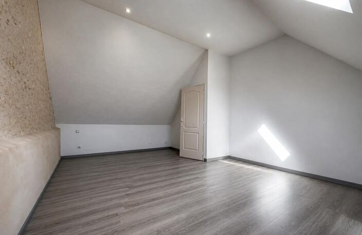 Maison de 9 pièces de 205 m² à Sablons sur Huisne — photo 5