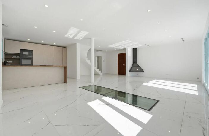 Maison de 4 pièces d'environ 120  à Cagnes-sur-Mer — photo 3