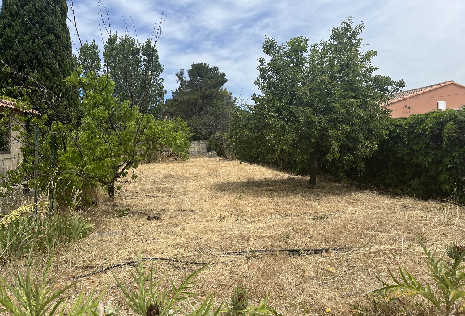 Vente terrain à construire 400 m² Trets (13530) — photo 1