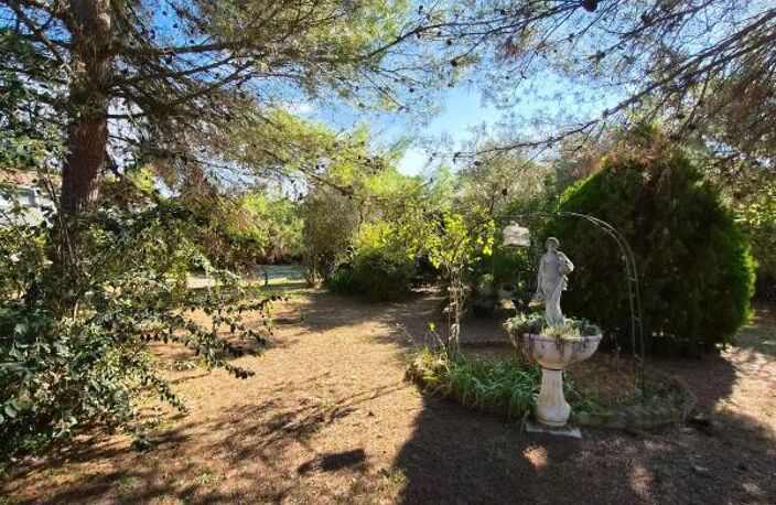 Maison À Vendre de 100 m² sur un terrain de 1130 m² — photo 3