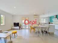 Maison À Vendre T4 DE 92M² SUR 550M²  DE TERRAIN AVEC PISCINE ET TERRAIN DE PETANQUES — photo 2