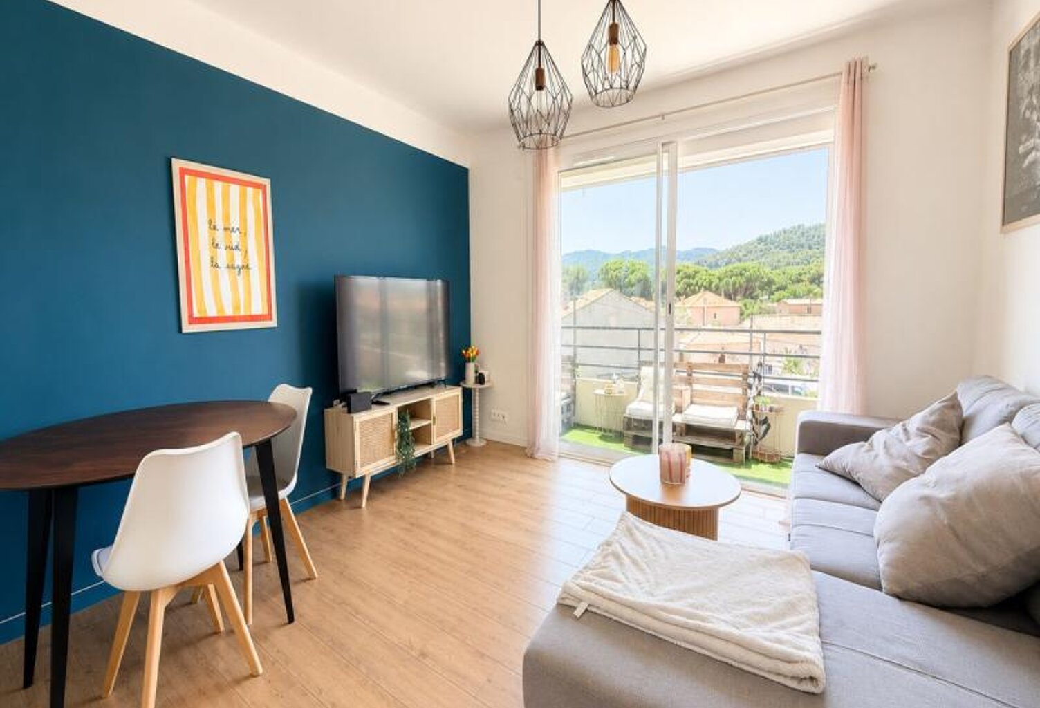 Appartement À Vendre — photo 1