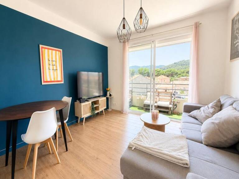 Appartement À Vendre — photo 1