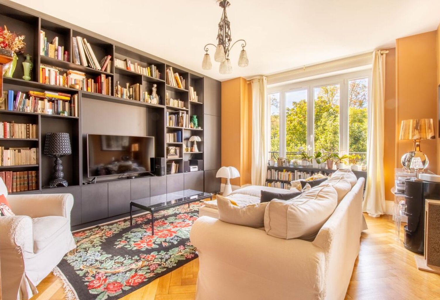 Appartement À Vendre — photo 1
