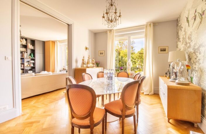 Appartement À Vendre — photo 2