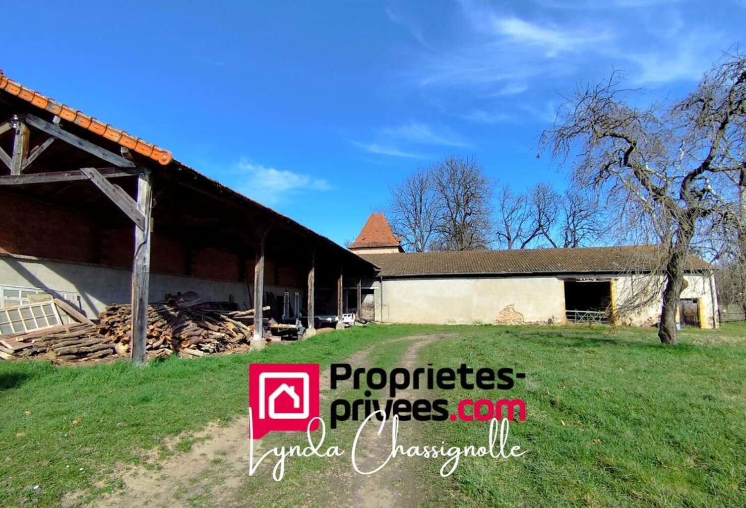 Bâtisse Agricole à Réhabiliter - Riorges — photo 1