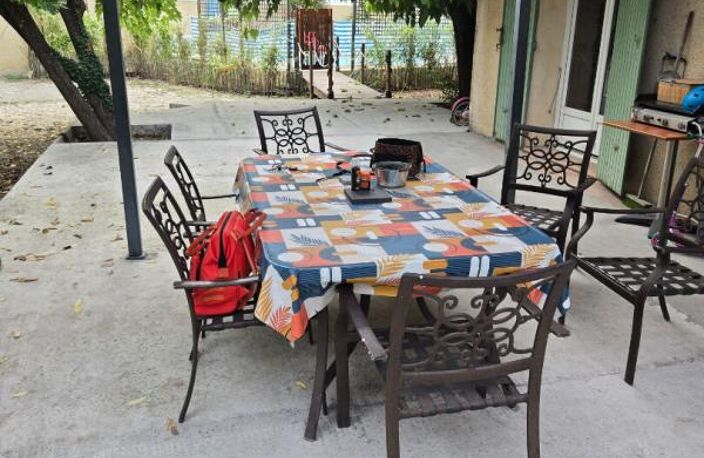 Villa  sur deux niveaux de 206 M2 sur un terrain de 1534 M2 — photo 2