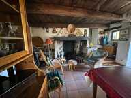 ARDÈCHE - AUTHENTIQUE MAISON EN PIERRE  AVEC 2 RUINES — photo 4