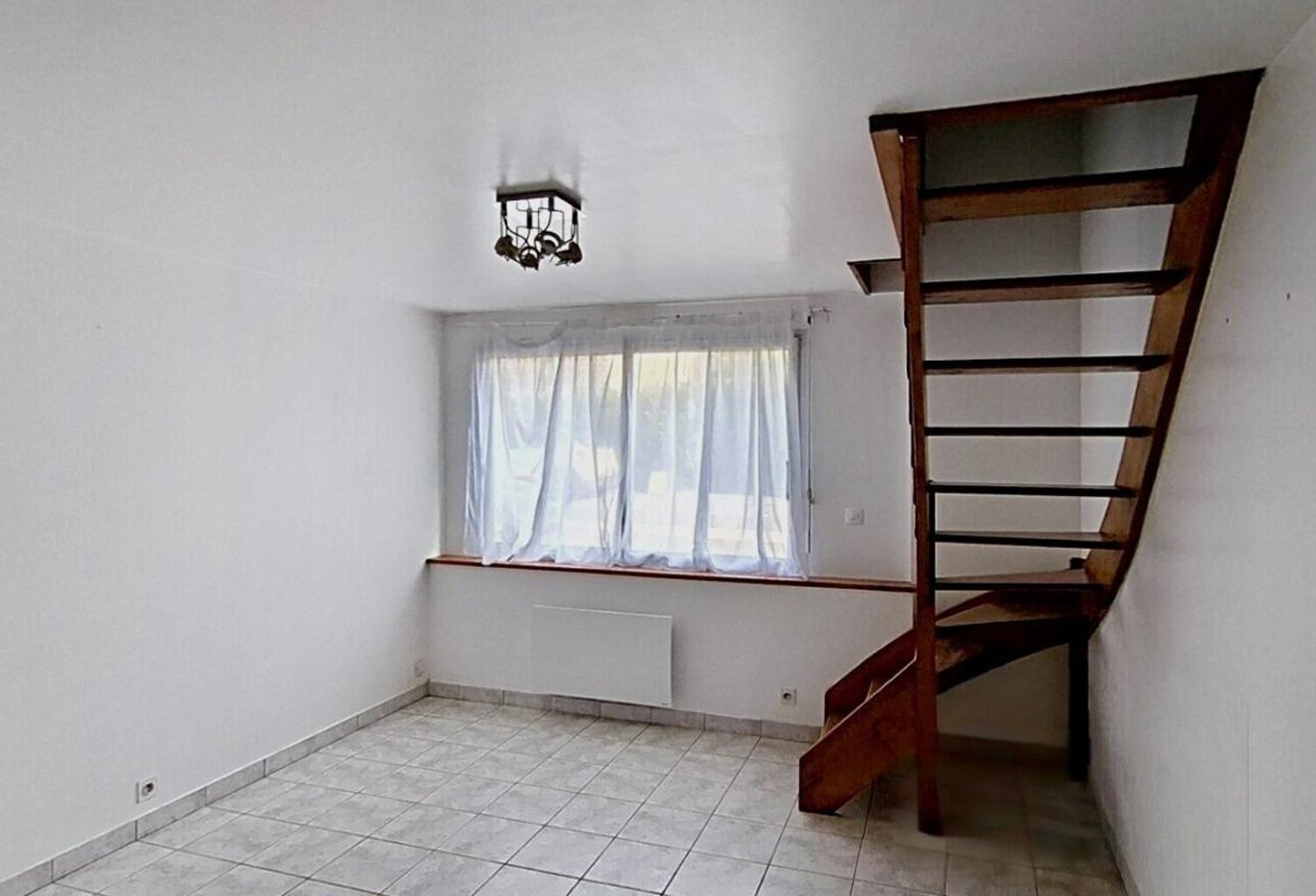 Appartement T2. 33.80 M².1ch .1 Mezzanine — photo 1