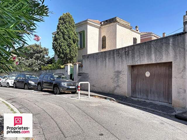 Pointe rouge Villa T4 + T2 + Garage sur 347 m² de terrain — photo du bien