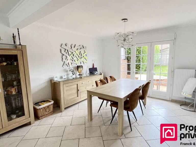 NOUVEAUTÉ ? UNE MAISON FAMILIALE AUX BEAUX VOLUMES, AVEC JARDIN PLEIN SUD ! — photo 1