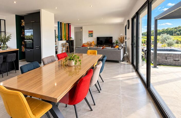 EXCLUSIVITE Maison  de plain pied à 5 mn de PONS 17800 5 pièce(s) 128 m2 — photo 2
