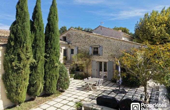 Le charme d'un mas provençal... le confort d'une demeure contemporaine — photo 4
